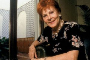 Eladia Bl&aacute;zquez, vuela desde adoquines