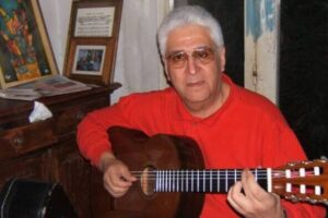 Jorge Viñas, nombre artístico y celebración