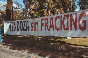 Que hay detr&aacute;s del acuerdo Mendoza-YPF / por: Sebasti&aacute;n Lozano