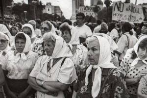 Las cenizas 13... Los tiempos de estudiante / por: Lucía Isabel Briones Costa