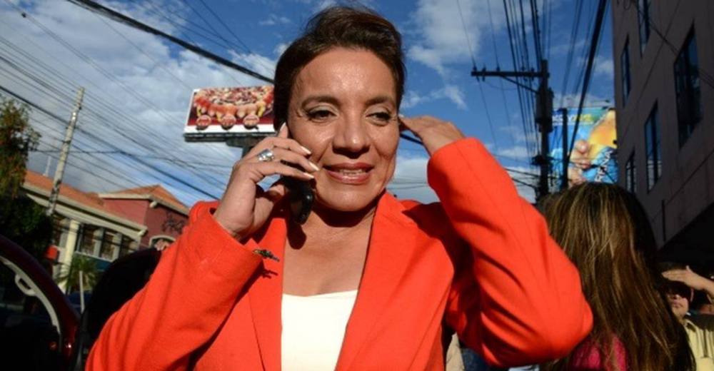 Honduras: la candidata de izquierda Xiomara Castro ya festeja la presidencia