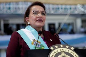 Honduras: Xiomara Castro asumió la presidencia del país centroamericano