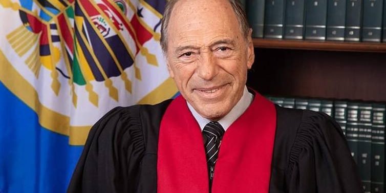 multimedia.normal.8a3149d6b573ec75.457567656e696f205261c3ba6c205a61666661726f6e692e5f6e6f726d616c2e6a7067