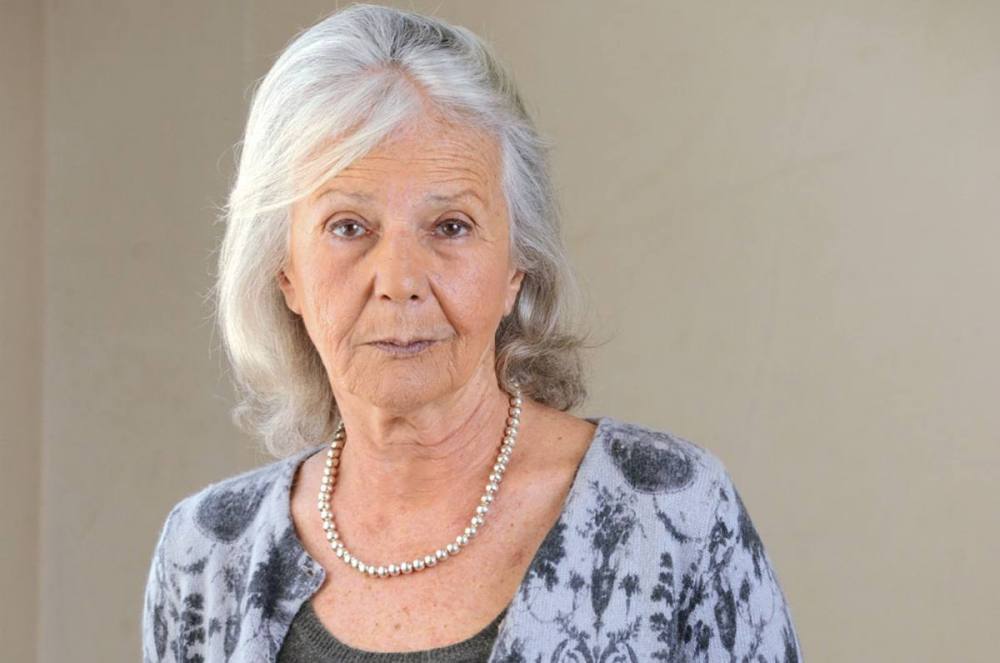 Cipayos hubo siempre / por: Amadeo Hugo Robert-Gilaberte