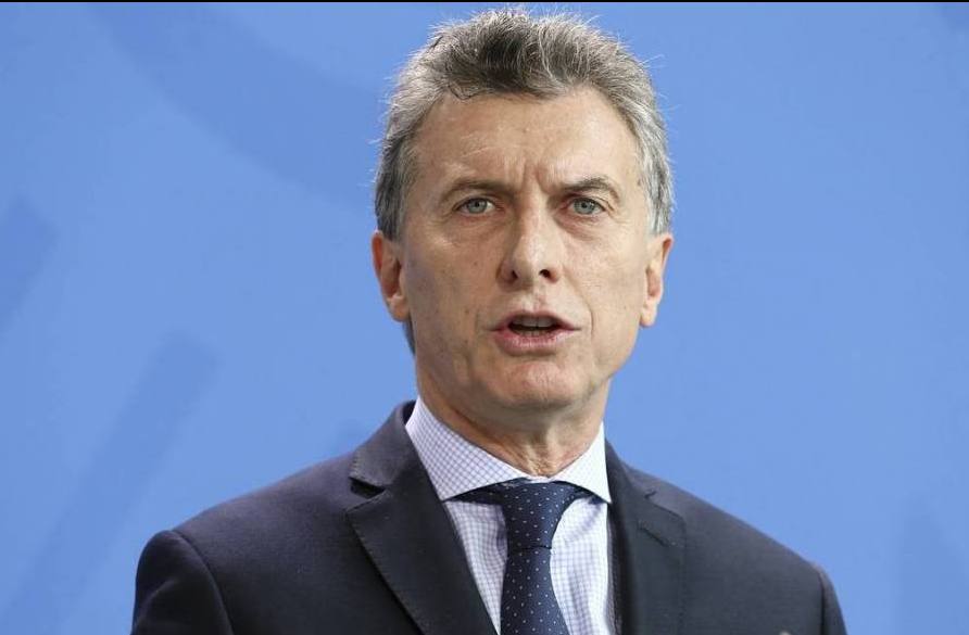 Argentina, de crisis en crisis / por: Roberto Utrero