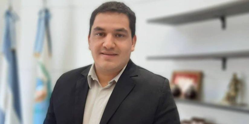 e78f7dd2-e9d0-43ae-a83b-c3d934fbe4bf-scaled