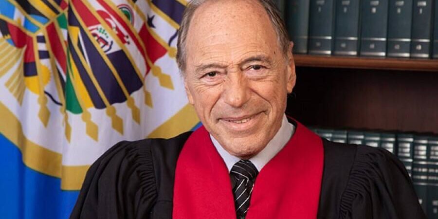 e-raul-zaffaroni-01_800_900