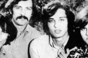 Una biblia presente en el rock nacional / por: Jorge Garacotche