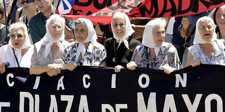 Abuelas-Mayo