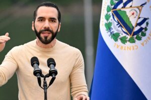El Salvador: Bukele despide a 300 trabajadores por promover la agenda de género