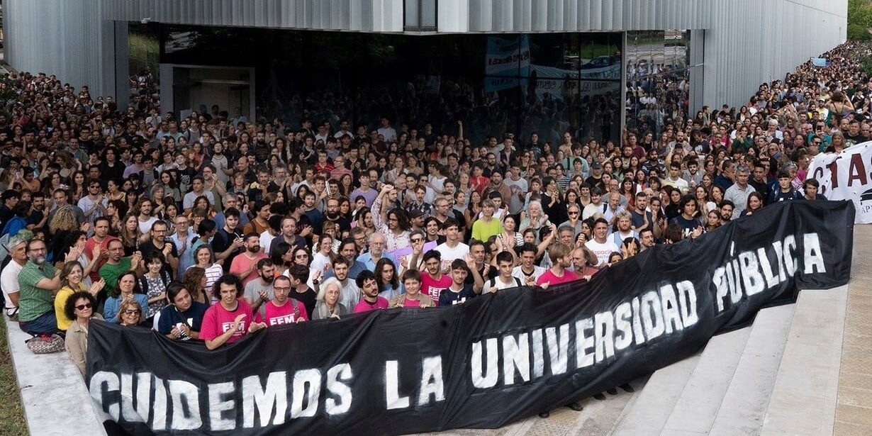 1JiX5a5AF_1300x655__3