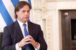 Uruguay: analizar&aacute;n los restos &oacute;seos encontrados en el batall&oacute;n 14 del Ej&eacute;rcito