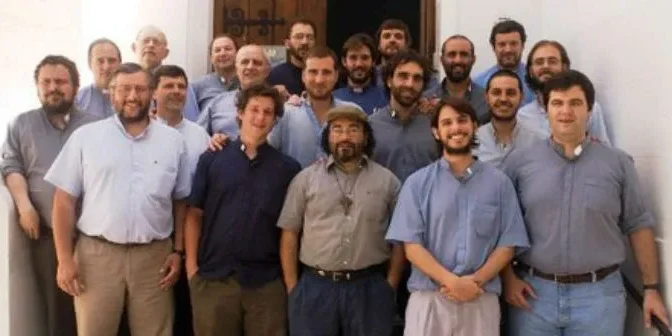 CurasOpcionPorLosPobres_29042022