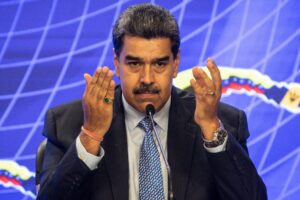 Venezuela: Maduro acus&oacute; a la extrema derecha internacional de desestabilizarlo