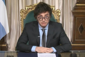 Milei... la CGT fue a los tribunales para pedir que frenen la Reforma Laboral