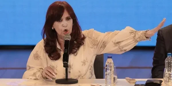 600x400_cristina-fernandez-kirchner-1069246-103642