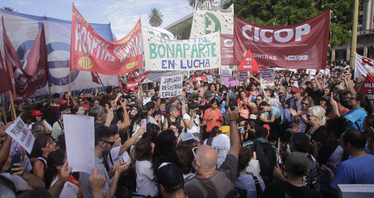 La motosierra no es salud, masiva Marcha Federal contra el ajuste en lo ...