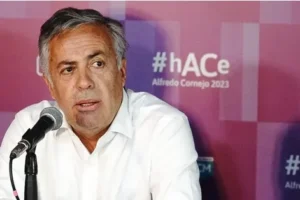 Cornejo... nuevo aumento de combustible, los precios superaron los $ 2000