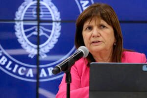 Patricia Bullrich defendió al policía que baleó a un nene de 7 años