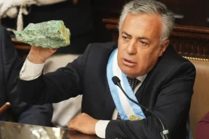 Cornejo... Irrigaci&oacute;n mult&oacute; a Aysam con $120 millones por contaminar Los Corralitos