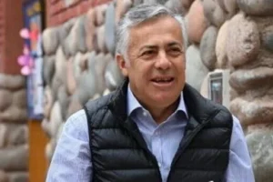 Cornejo... denunciar&aacute; a una empresa puntana por financiar fake news en su contra