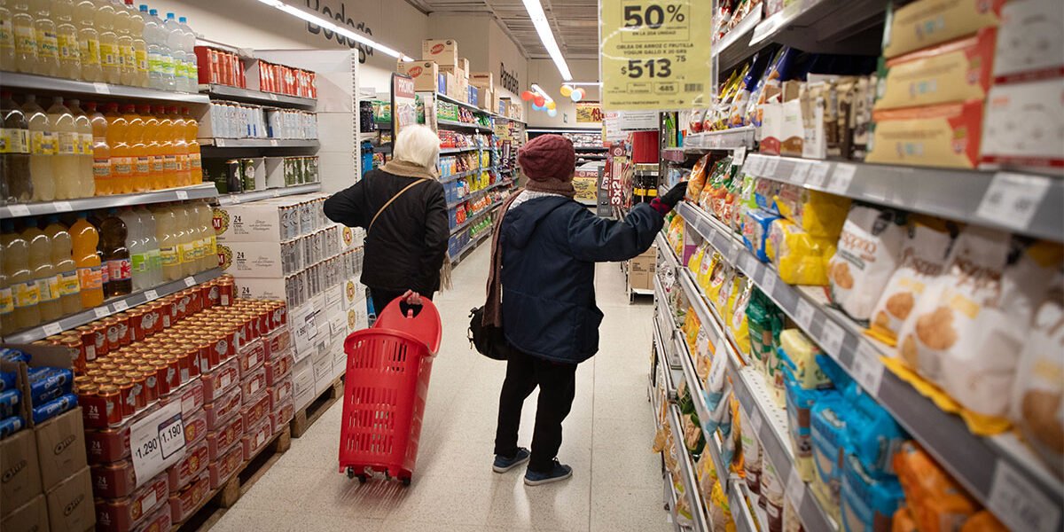 supermercados-gondolas-foto-Martin-Zabala-Xinhua-1