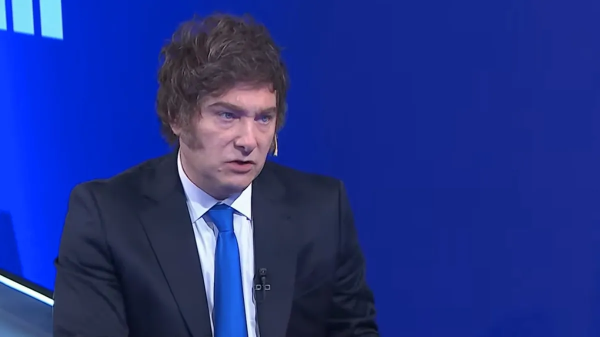 Milei... explot&oacute; un paquete sospechoso en un edificio de Gendarmer&iacute;a, cuatro heridos