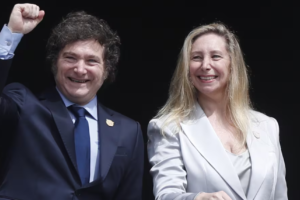 Nuestra tierra / por: Horacio Rovelli