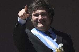 Milei... “sus acusaciones son una copia casi exacta de las palabras del dictador Videla”