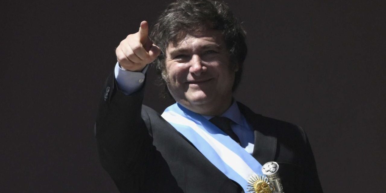 Milei... “sus acusaciones son una copia casi exacta de las palabras del dictador Videla”