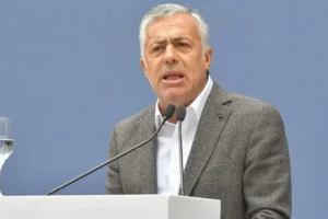 Cornejo... destina $ 66 millones para reforzar los controles sobre la minería