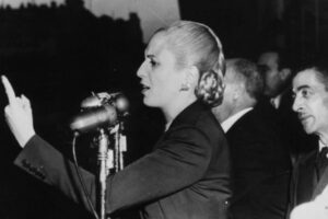Evita y nuestro tiempo (su lucha y la Constituci&oacute;n) / por: Jorge Francisco Cholvis