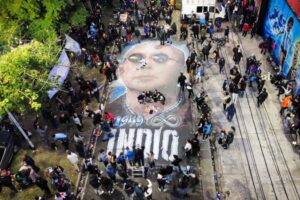 La revancha de los indios / por: Jorge Garacotche