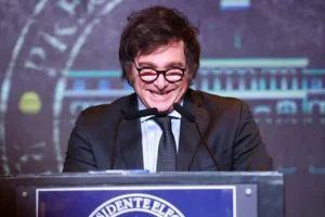 Milei... Beller promete hablar de Cerimedo y la corrupci&oacute;n