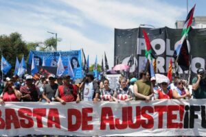 "No la ven, estamos mal pero vamos peor&rdquo; / por: Alberto Nadra