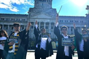 Hasta Harry Potter perdi&oacute; la paciencia / por: Alberto Nadra