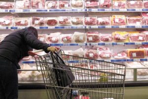 La utopía del asado con ensalada, los aumentos de precios contra la mesa de fin de año